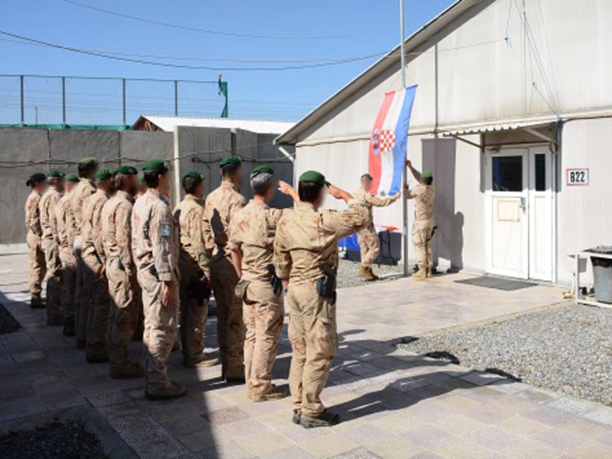 https://www.morh.hr/wp-content/gallery/10-hrvcon-svecano-obiljezio-dan-hv-a-u-afganistanu/hrvcon_afganistan_290519_19.jpg