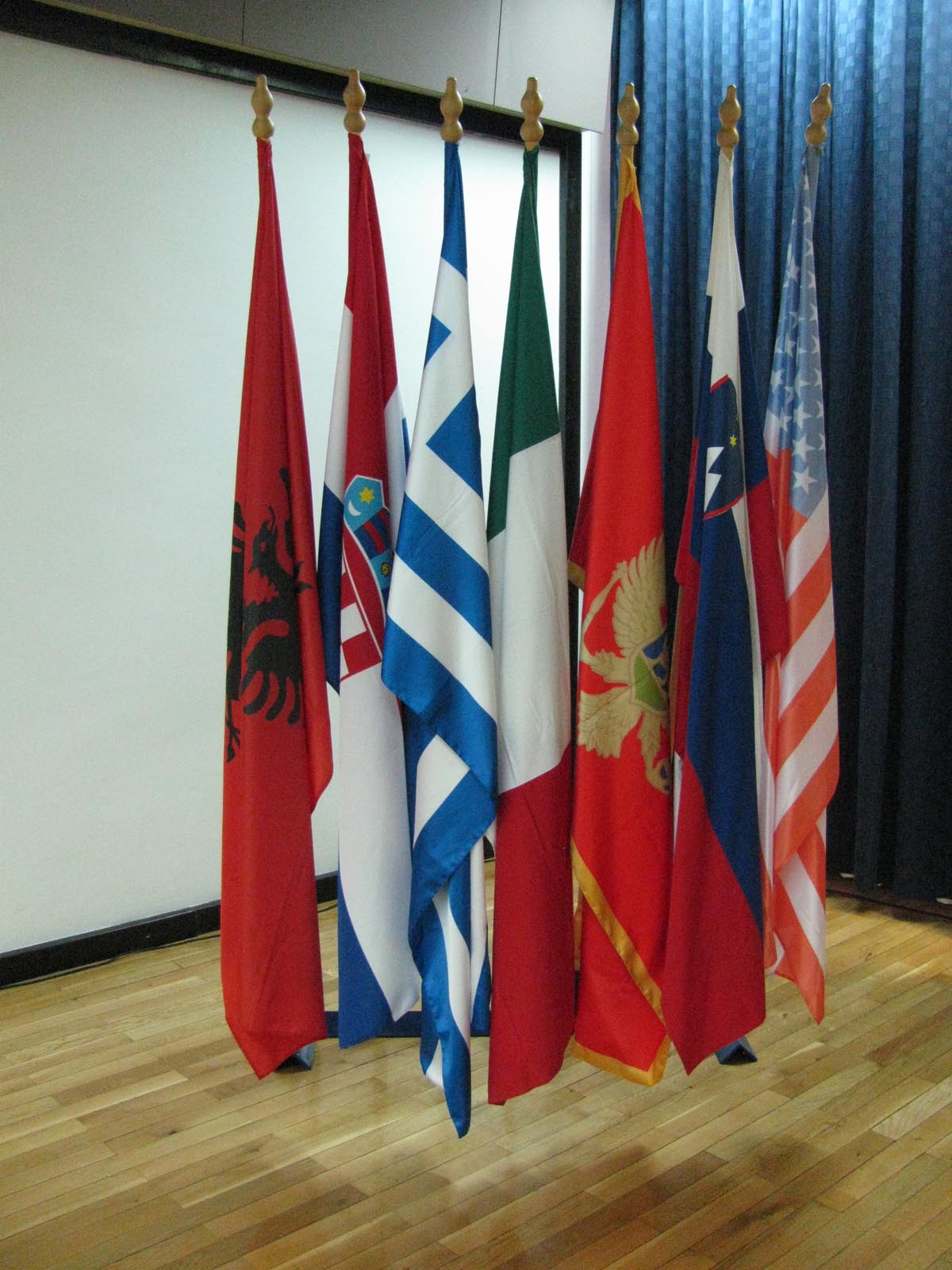 https://www.morh.hr/wp-content/gallery/11-adrion-seminar-i-konferencija-za-vjezbu-adrion-14-livex/adrion_21032014_01.jpg