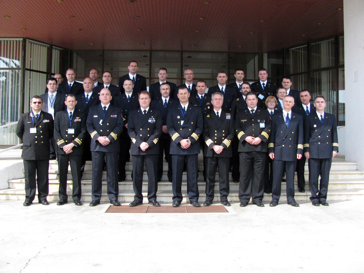 https://www.morh.hr/wp-content/gallery/11-adrion-seminar-i-konferencija-za-vjezbu-adrion-14-livex/adrion_21032014_03.jpg