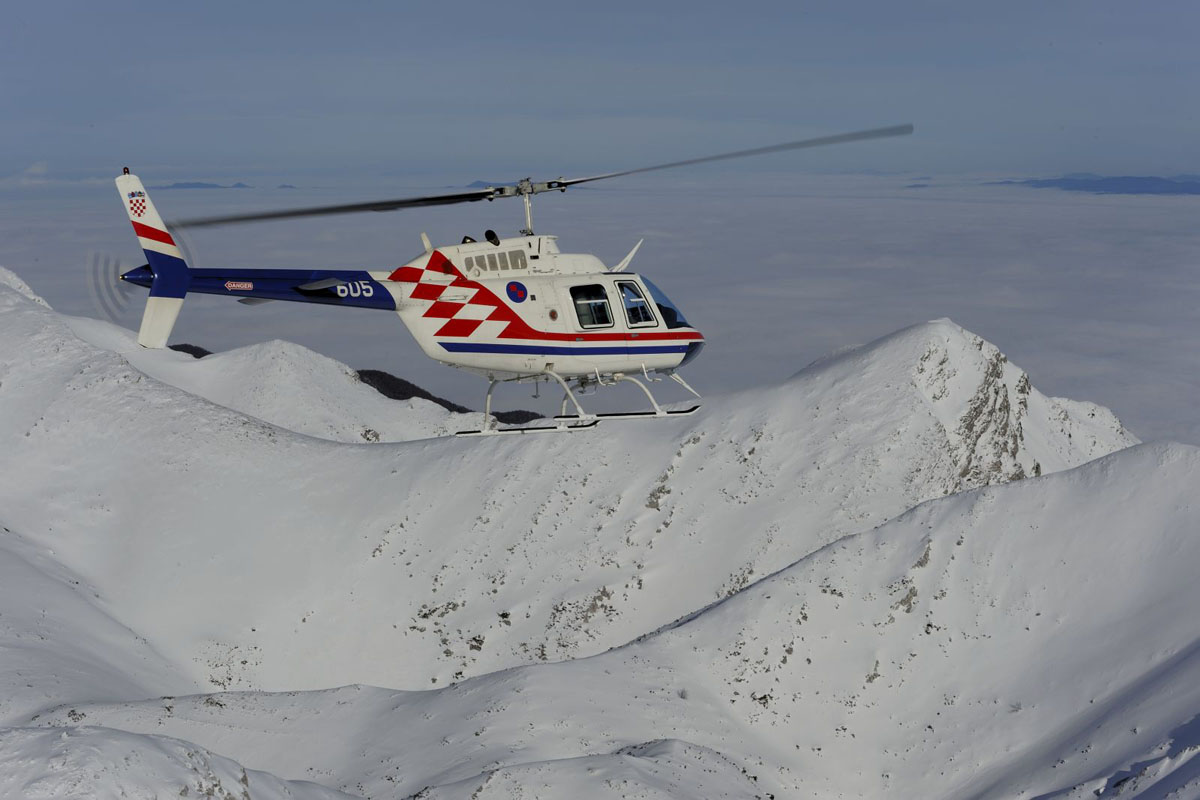 https://www.morh.hr/wp-content/gallery/20-obljetnica-eskadrile-helikoptera/helikopteri_07032016_03.jpg