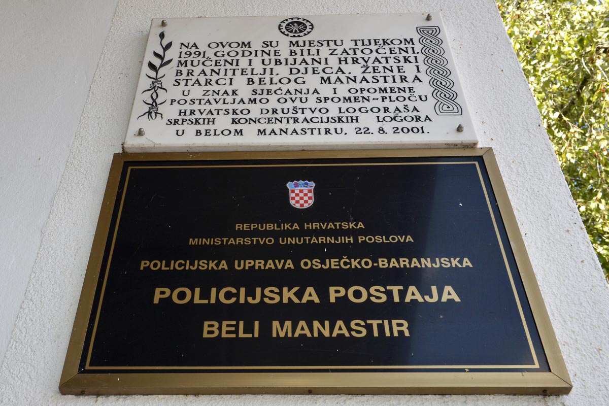 https://www.morh.hr/wp-content/gallery/25-godisnjica-pogibije-policijskih-sluzbenika-pp-beli-manastir/beli_manastir_13082016-1.jpg