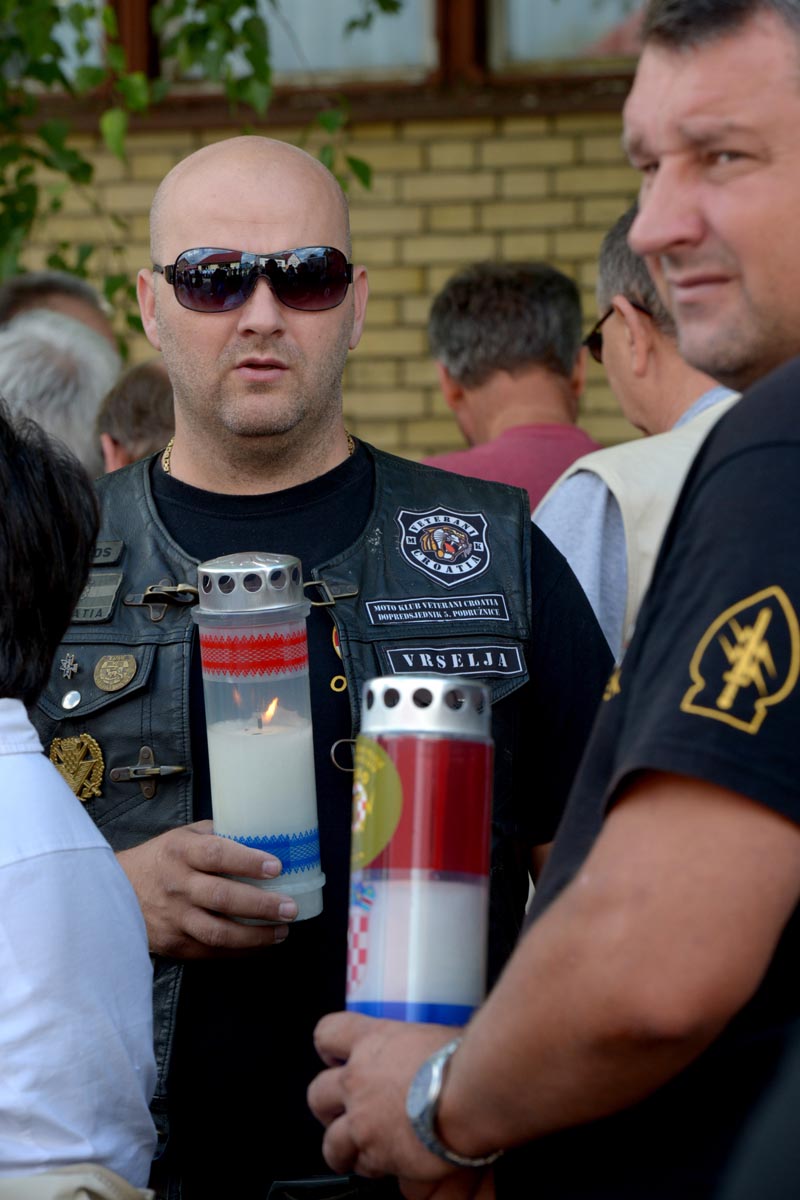 https://www.morh.hr/wp-content/gallery/25-godisnjica-pogibije-policijskih-sluzbenika-pp-beli-manastir/beli_manastir_13082016-27.jpg