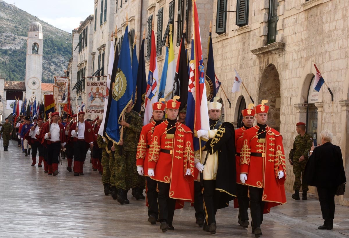 https://www.morh.hr/wp-content/gallery/25-obljetnica-oslobadanja-hrvatskog-juga/dubrovnik_29102017_13.jpg