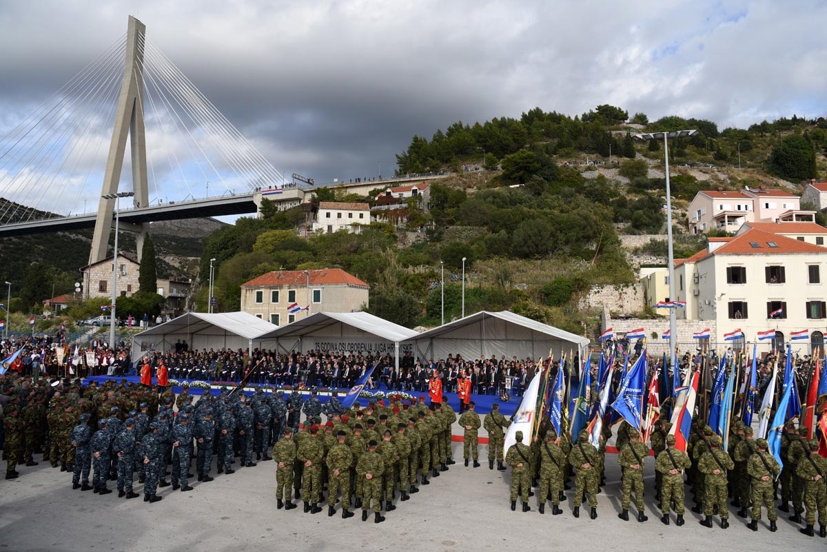 https://www.morh.hr/wp-content/gallery/25-obljetnica-oslobadanja-hrvatskog-juga/dubrovnik_29102017_38.jpg