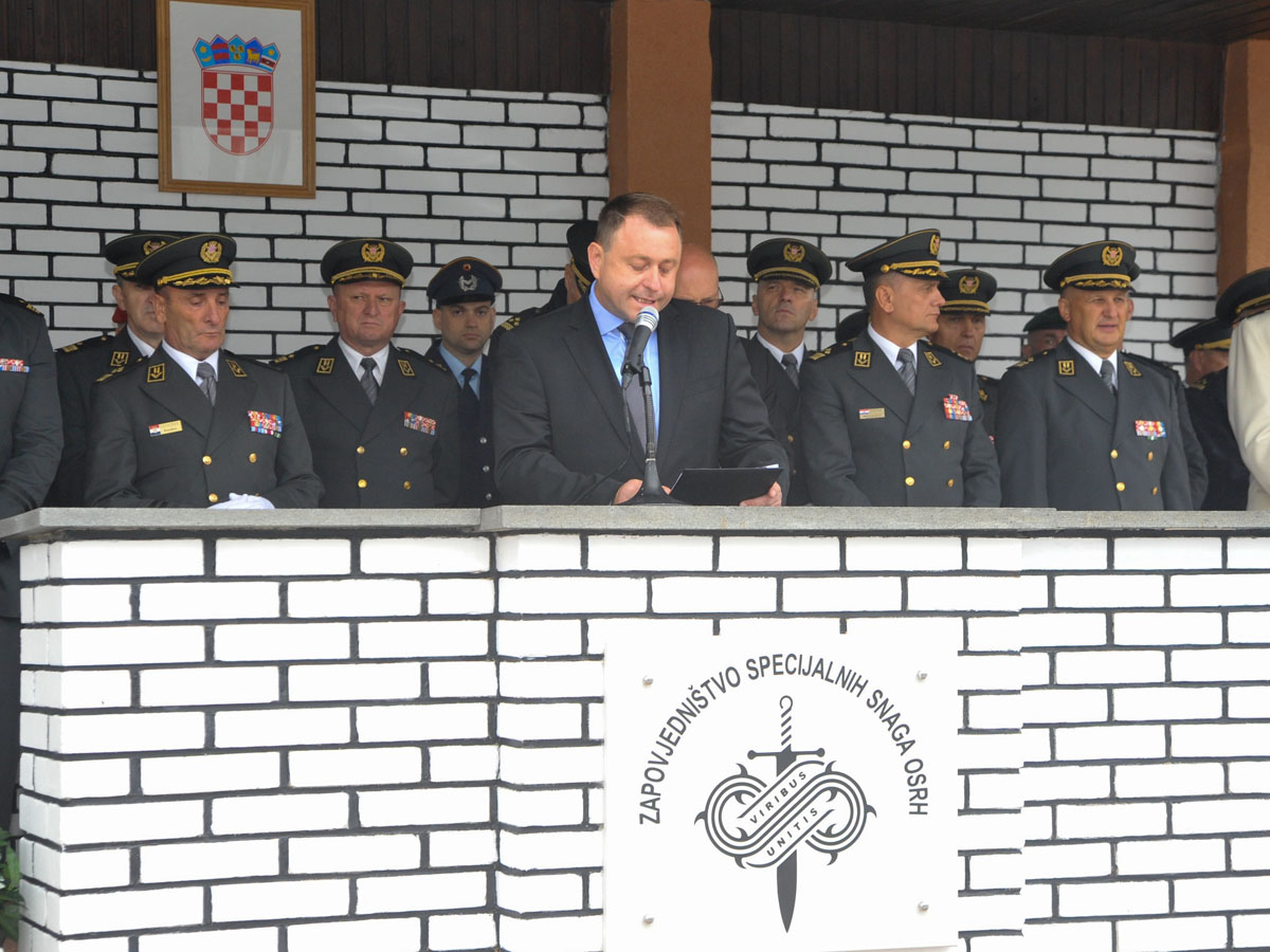 https://www.morh.hr/wp-content/gallery/26-obljetnica-zapovjednistva-specijalnih-snaga/zss_08092017_6.jpg
