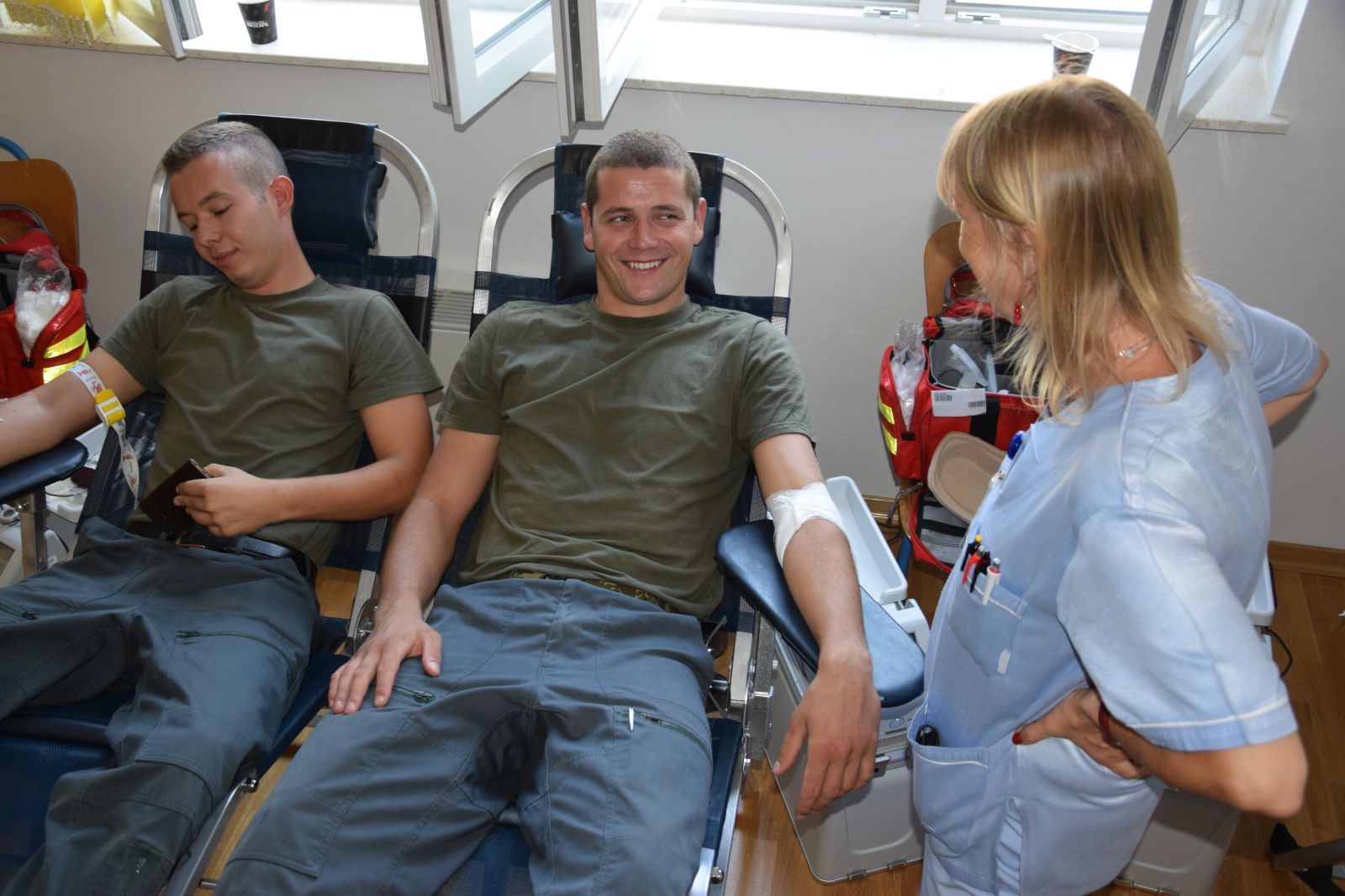 https://www.morh.hr/wp-content/gallery/akcija-darivanja-krvi-hrvatske-vojske-u-zemuniku/darivanje_krvi_hrvatska_vojska_190719_14.jpg
