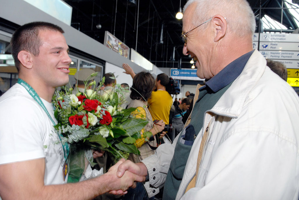 https://www.morh.hr/wp-content/gallery/asnici-os-rh-na-svjetskom-prvenstvu-u-hrvanju/zugaj_2_09092010.jpg