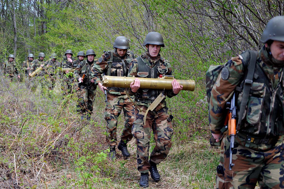 https://www.morh.hr/wp-content/gallery/bojevo-gaanje-protuoklopnih-postrojbi-13042012/gadanje_13042012_10.jpg