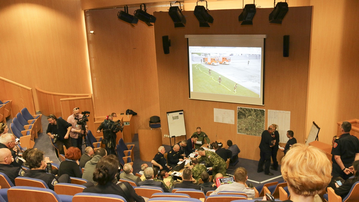 https://www.morh.hr/wp-content/gallery/bojna-nuklearno-biolosko-kemijske-obrane-hkov-a-sudjelovala-na-vjezbi-tim-1836-2018/vjezba_pliva_12042018_17.jpg