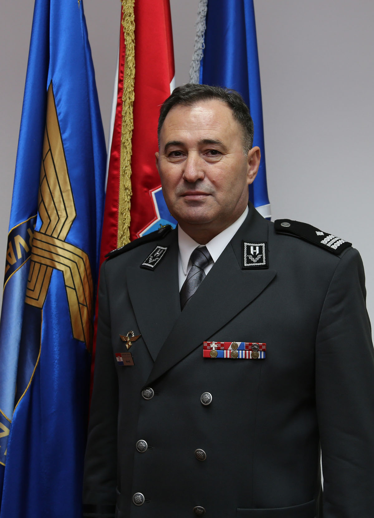 https://www.morh.hr/wp-content/gallery/brigadni-general-miroslav-kovac-novi-zapovjednik-hrz-i-pzo-a/hrz_18022016_17.jpg