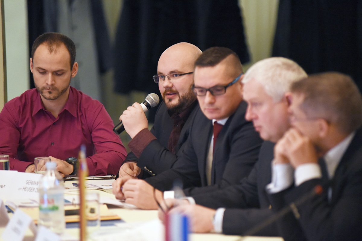 https://www.morh.hr/wp-content/gallery/cetvrta-medunarodna-koordinacijska-konferencija-za-borbenu-skupinu-eu-a/konferencija_borbena_skupina_eu_29112018_06.jpg