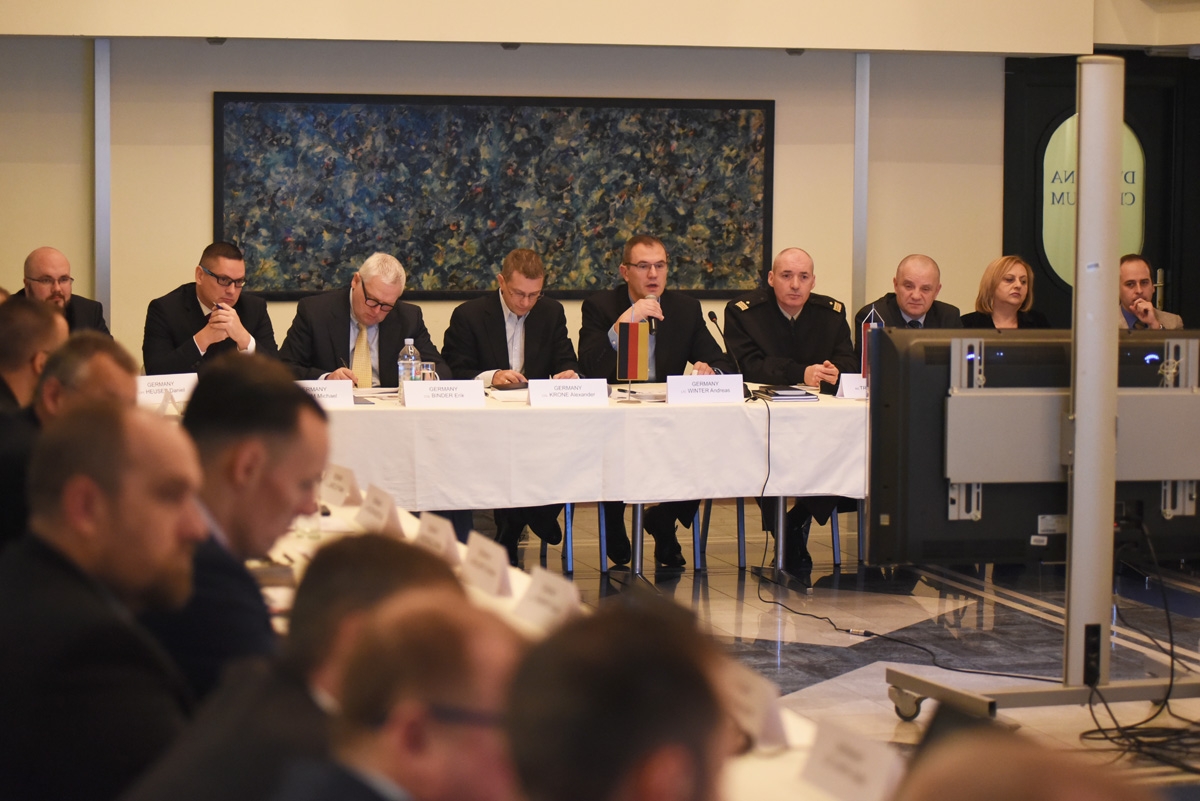 https://www.morh.hr/wp-content/gallery/cetvrta-medunarodna-koordinacijska-konferencija-za-borbenu-skupinu-eu-a/konferencija_borbena_skupina_eu_29112018_12.jpg
