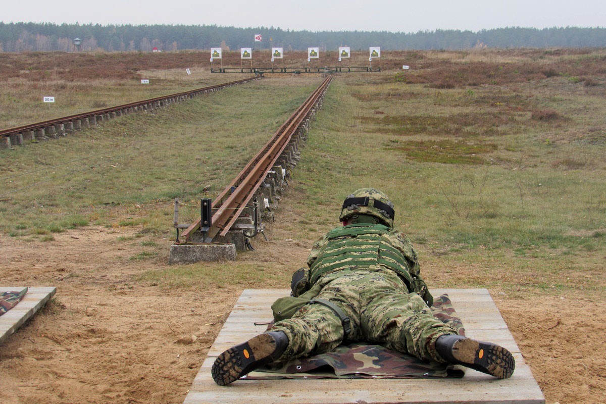 https://www.morh.hr/wp-content/gallery/dan-neovisnosti-dan-veterana-i-gadanje-iz-osobnog-naoruzanja-u-poljskoj/pl_gadjanje_20191114_01.jpg