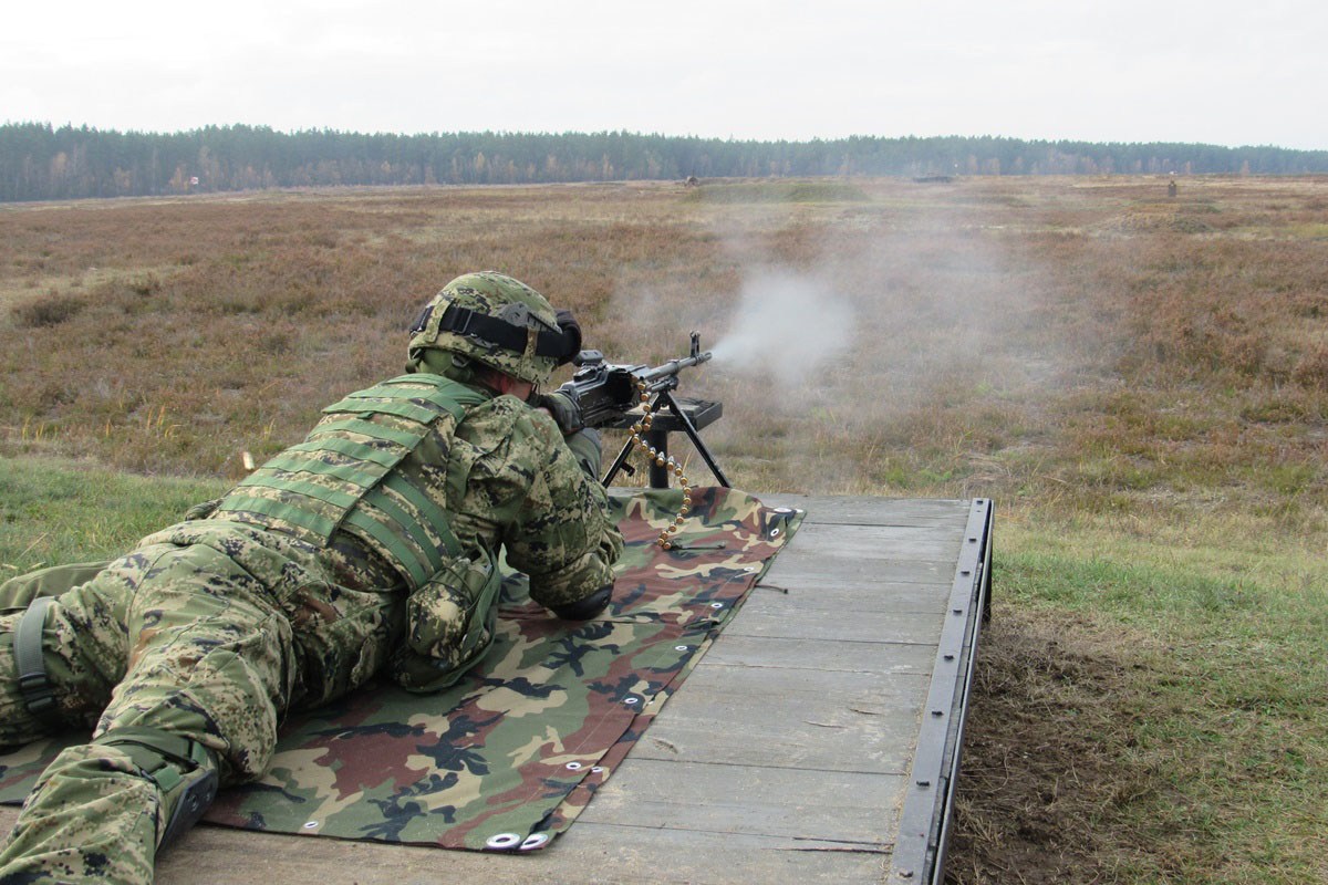 https://www.morh.hr/wp-content/gallery/dan-neovisnosti-dan-veterana-i-gadanje-iz-osobnog-naoruzanja-u-poljskoj/pl_gadjanje_20191114_05.jpg