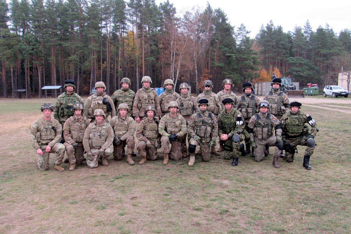 https://www.morh.hr/wp-content/gallery/dan-neovisnosti-dan-veterana-i-gadanje-iz-osobnog-naoruzanja-u-poljskoj/pl_gadjanje_20191114_08.jpg