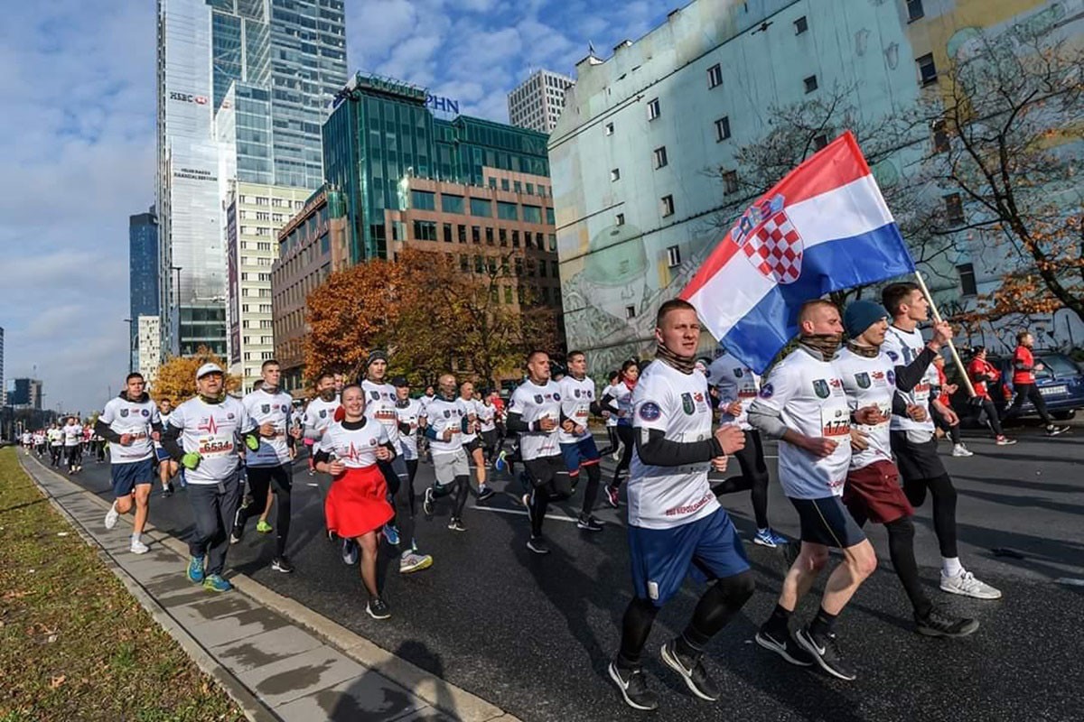https://www.morh.hr/wp-content/gallery/dan-neovisnosti-dan-veterana-i-gadanje-iz-osobnog-naoruzanja-u-poljskoj/pl_utrka_20191114_03.jpg