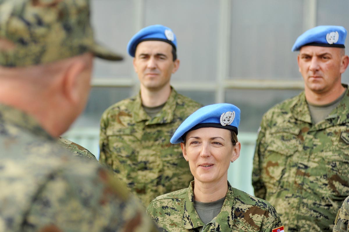 https://www.morh.hr/wp-content/gallery/deveti-hrvatski-kontingent-u-misiji-undof-na-golanskoj-visoravni/undof_ispracaj_29052012_2.jpg
