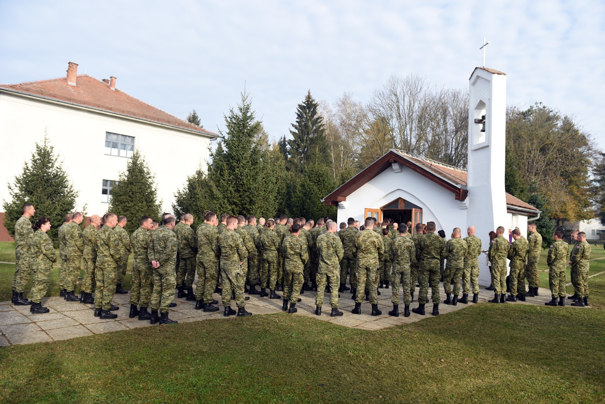 https://www.morh.hr/wp-content/gallery/docek-2-hrvcon-a-iz-nato-ove-aktivnosti-u-poljskoj/2_hrvcon_15112018_02.jpg