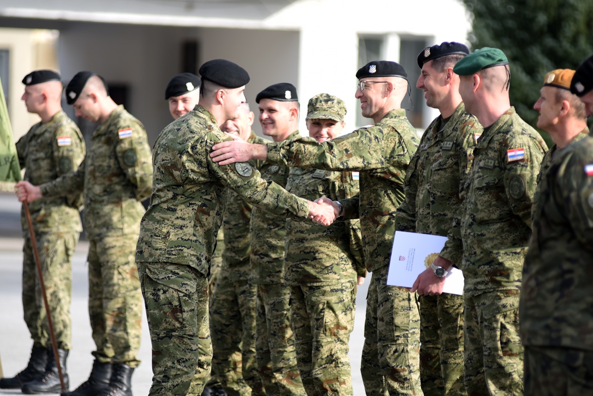 https://www.morh.hr/wp-content/gallery/docek-2-hrvcon-a-iz-nato-ove-aktivnosti-u-poljskoj/2_hrvcon_15112018_29.jpg