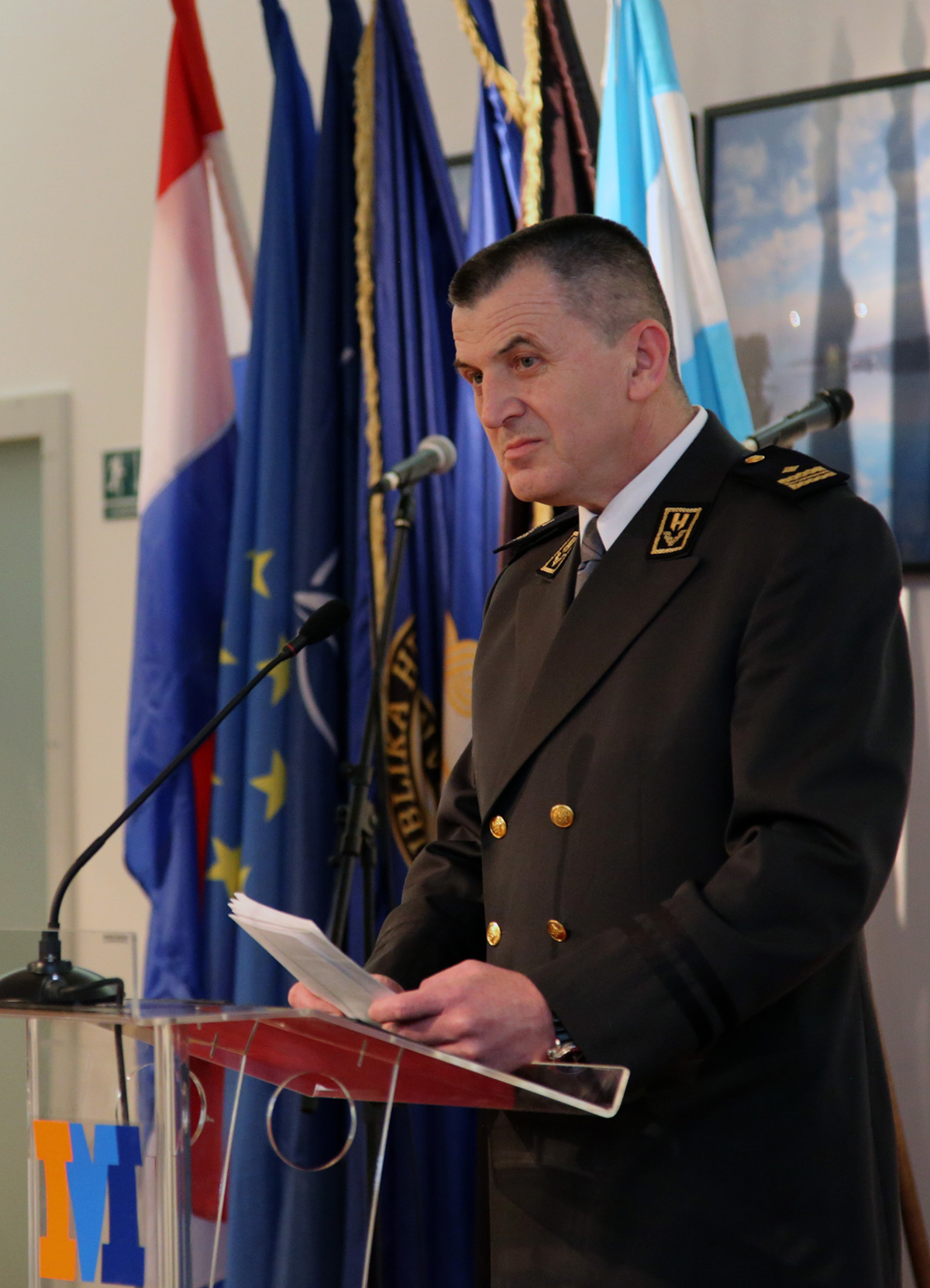 https://www.morh.hr/wp-content/gallery/dodjela-generalskih-cinova-u-vukovaru/vukovar_10022017_26.jpg
