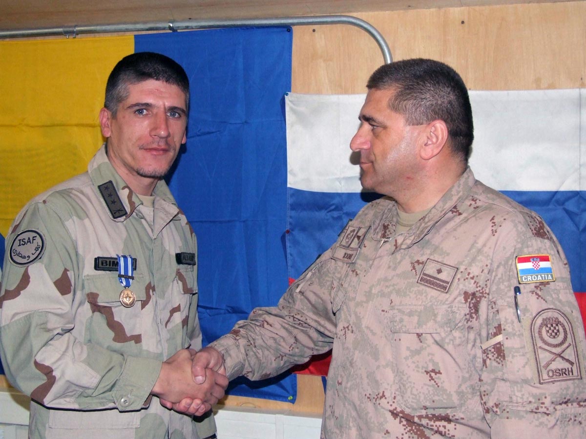 https://www.morh.hr/wp-content/gallery/dodjela-nato-medalja-pripadnicima-stranih-os-iz-sastava-mp-sat/isaf_14022013_6.jpg