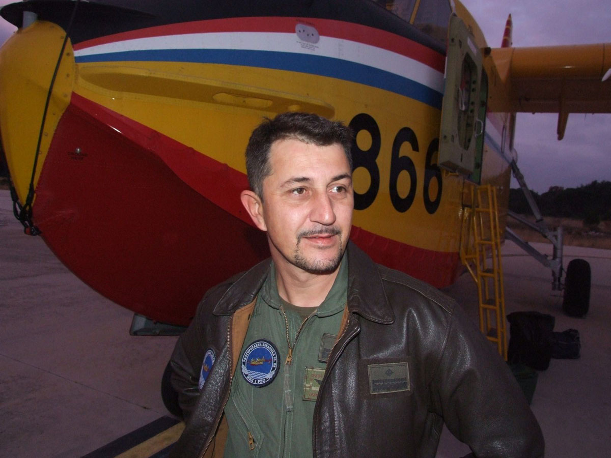 https://www.morh.hr/wp-content/gallery/dva-canadaira-upucena-na-gasenje-pozara-u-izrael/zemunik_24112016_07.jpg