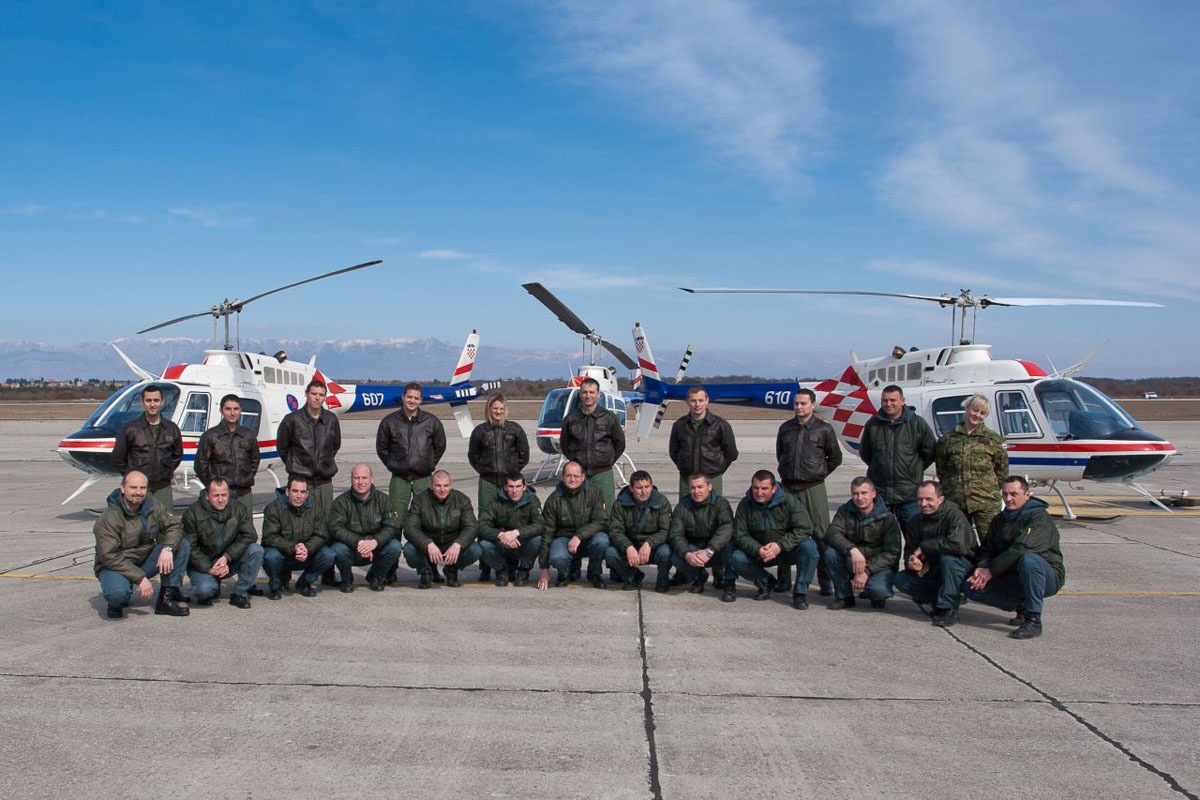 https://www.morh.hr/wp-content/gallery/eskadrila-helikoptera-93-zb-obiljeila-dan-postrojbe/hrz_02_14032011.jpg