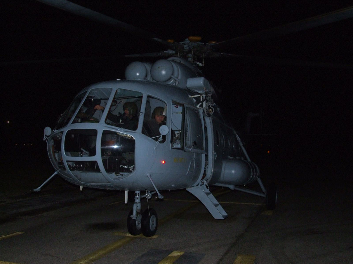 https://www.morh.hr/wp-content/gallery/eskadrili-transportnih-helikoptera-urucena-nagrada-opcine-smokvica/smokvica_02022017_9.jpg