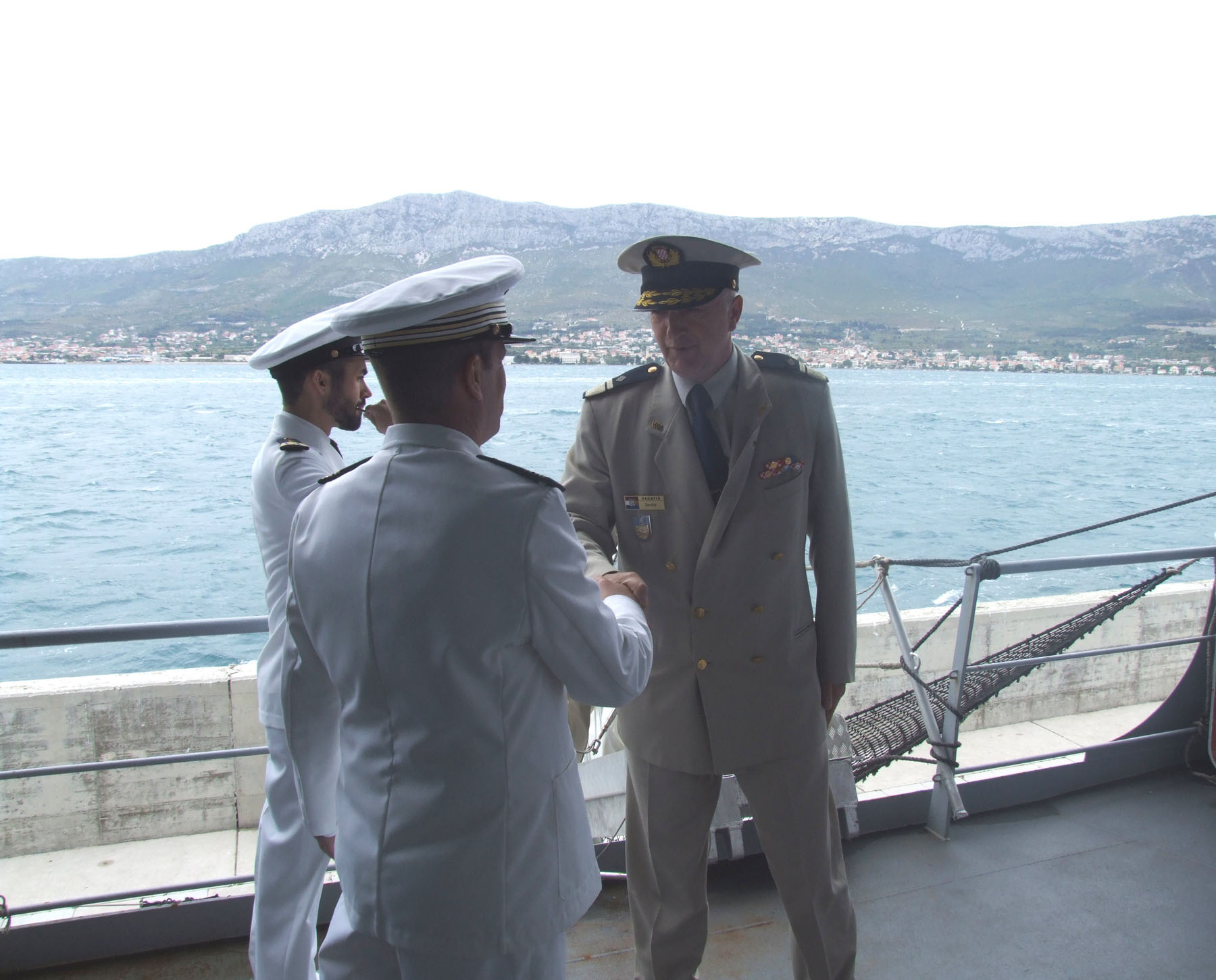 https://www.morh.hr/wp-content/gallery/francuski-brod-l-adroit-u-posjetu-hrm-u-17052012/brod_17052012_13.jpg