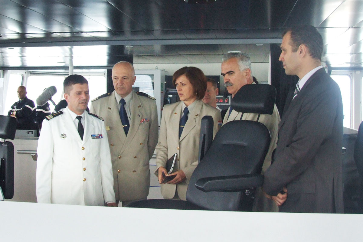https://www.morh.hr/wp-content/gallery/francuski-brod-l-adroit-u-posjetu-hrm-u-17052012/brod_17052012_15.jpg