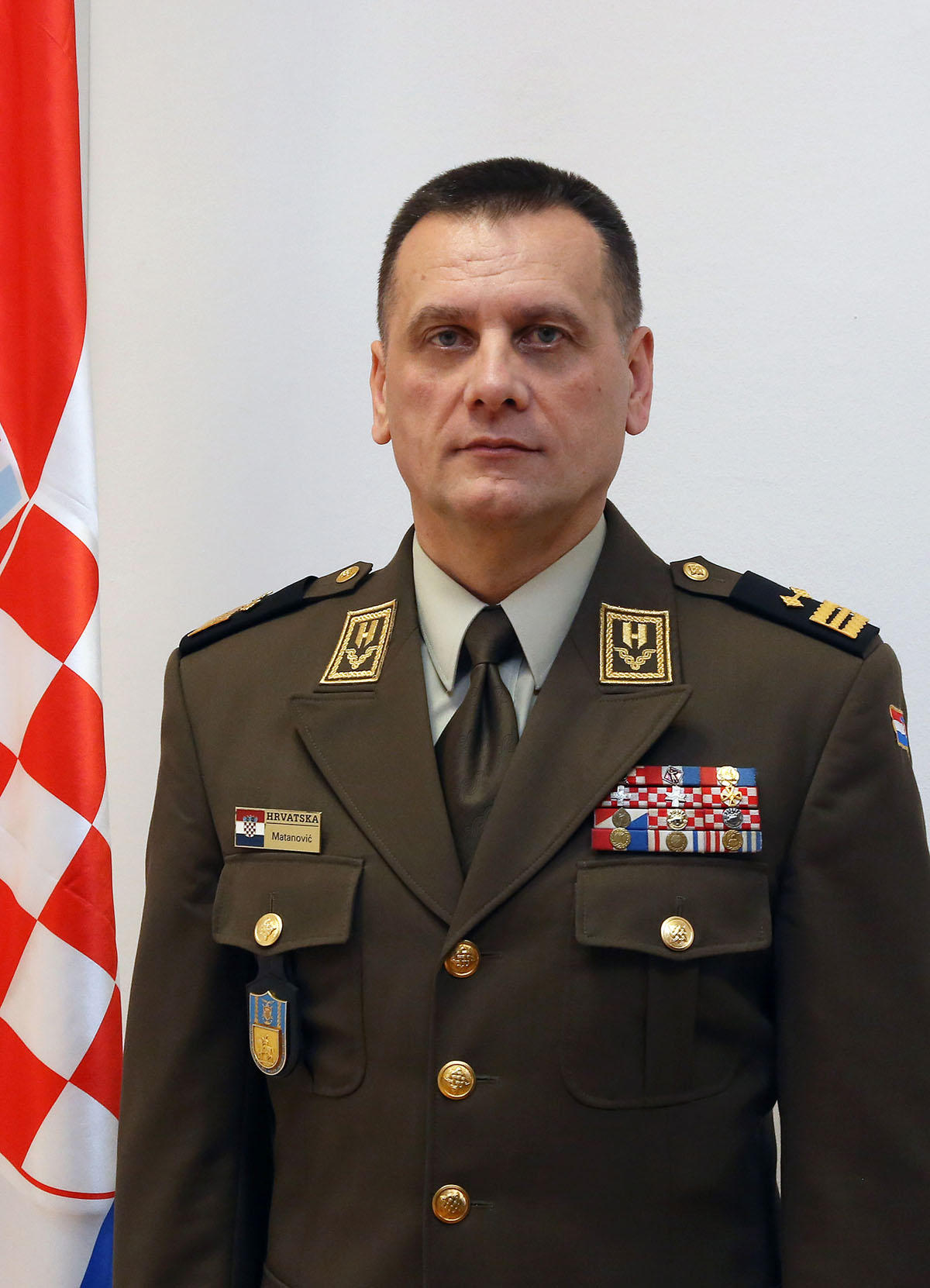 https://www.morh.hr/wp-content/gallery/general-matanovic-preuzeo-duznost-zamjenika-nacelnika-gs-os-rh/primopredaja_15042016_23.jpg