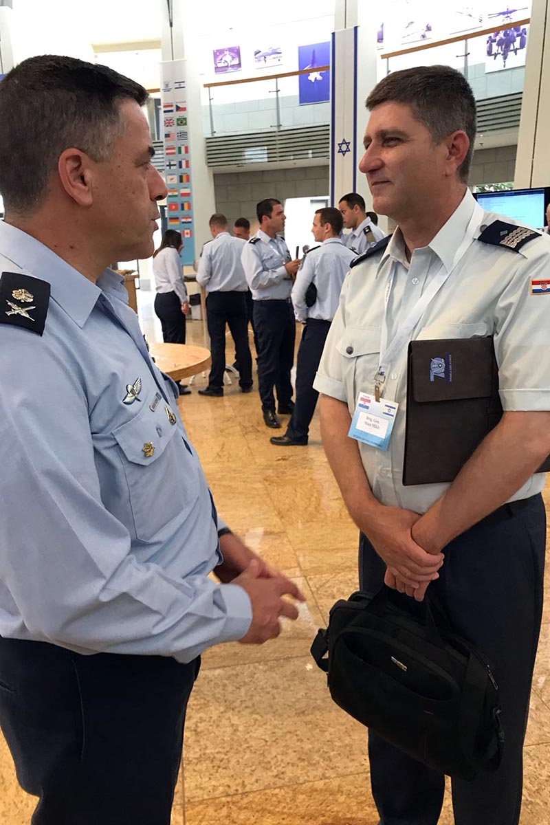 https://www.morh.hr/wp-content/gallery/general-mato-mikic-na-konferenciji-o-zrakoplovstvu-u-izraelu/konf_zrakoplovstvo_izrael_24052018_02.jpg