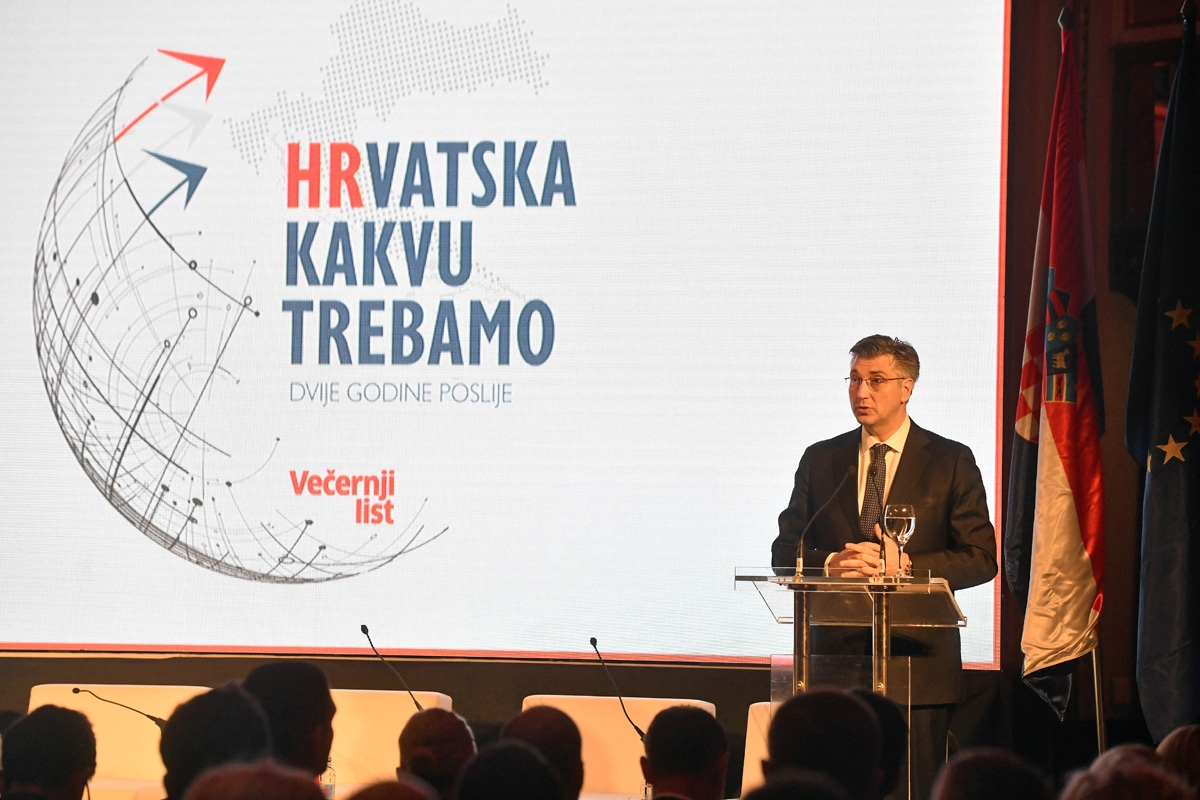 https://www.morh.hr/wp-content/gallery/general-sundov-na-konferenciji-vecernjeg-lista/hrvatska_kakvu_trebamo_040319_07.jpg