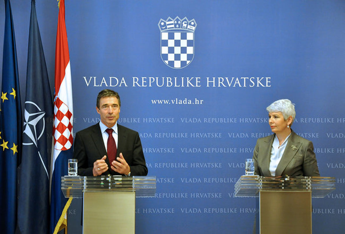 https://www.morh.hr/wp-content/gallery/glavni-tajnik-nato-a-anders-fogh-rasmussen-u-zagrebu/rasmussen_20100430_3.jpg