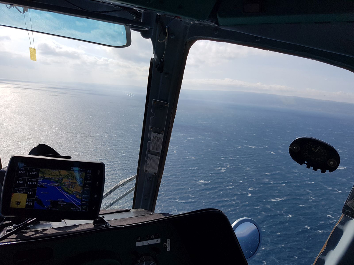 https://www.morh.hr/wp-content/gallery/helikopter-hrz-i-pzo-u-akciji-potrage-u-dubrovackom-akvatoriju-2/traganje_26042017_3.jpg
