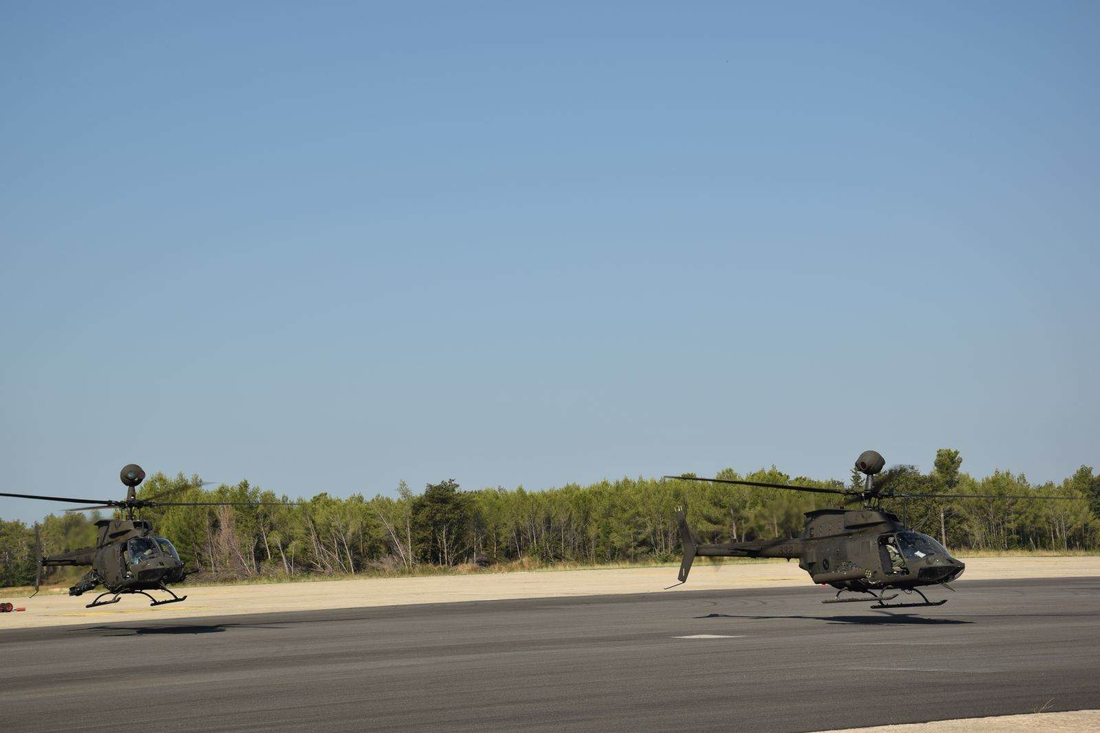 https://www.morh.hr/wp-content/gallery/helikopteri-kiowe-hrz-a-prvi-put-na-medunarodnom-zrakoplovnom-mitingu/slovak_international_air_fest_siaf2019_croarmy_19072019_07.jpg