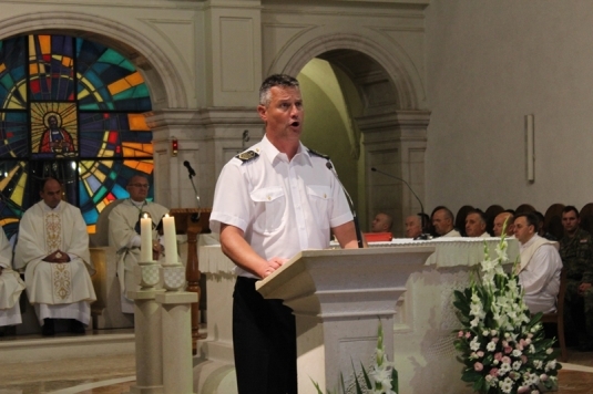 https://www.morh.hr/wp-content/gallery/hodocasce-hrvatske-vojske-policije-i-branitelja-u-sinju/sinje_hodocasce_28072018_10.jpg