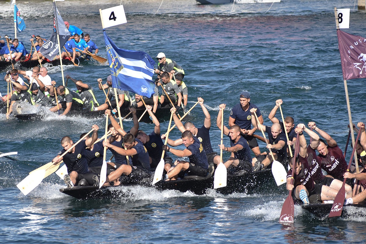 https://www.morh.hr/wp-content/gallery/hrvatska-ratna-mornarica-prvi-put-na-maratonu-lada-na-neretvi/maraton-lada-na-neretvi_04.jpg