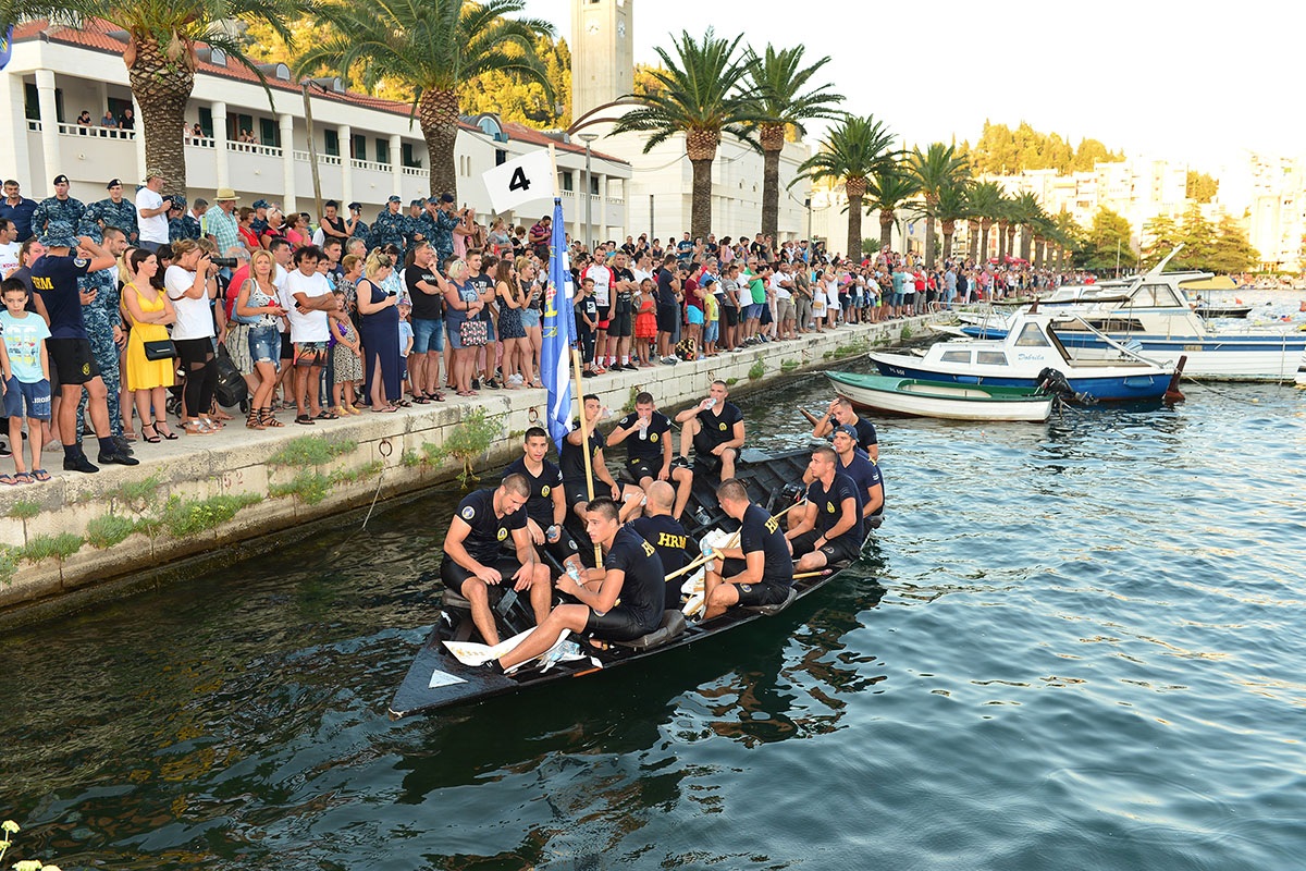 https://www.morh.hr/wp-content/gallery/hrvatska-ratna-mornarica-prvi-put-na-maratonu-lada-na-neretvi/maraton-lada-na-neretvi_11.jpg