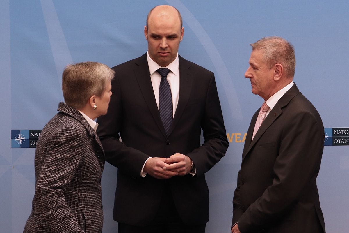 https://www.morh.hr/wp-content/gallery/hrvatska-u-regionalnom-zapovjednistvu-za-specijalne-operacije/pismo_namjere_14022019_02.jpg