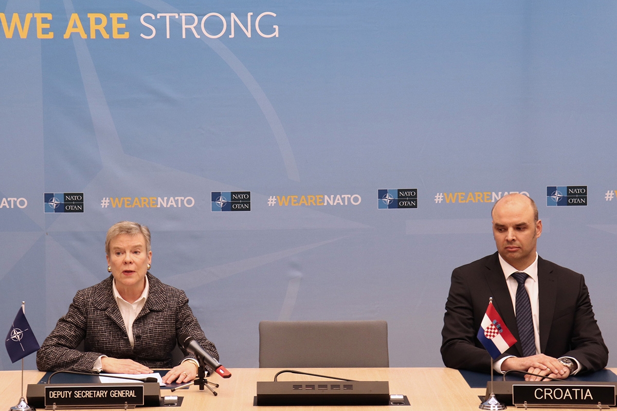 https://www.morh.hr/wp-content/gallery/hrvatska-u-regionalnom-zapovjednistvu-za-specijalne-operacije/pismo_namjere_14022019_05.jpg