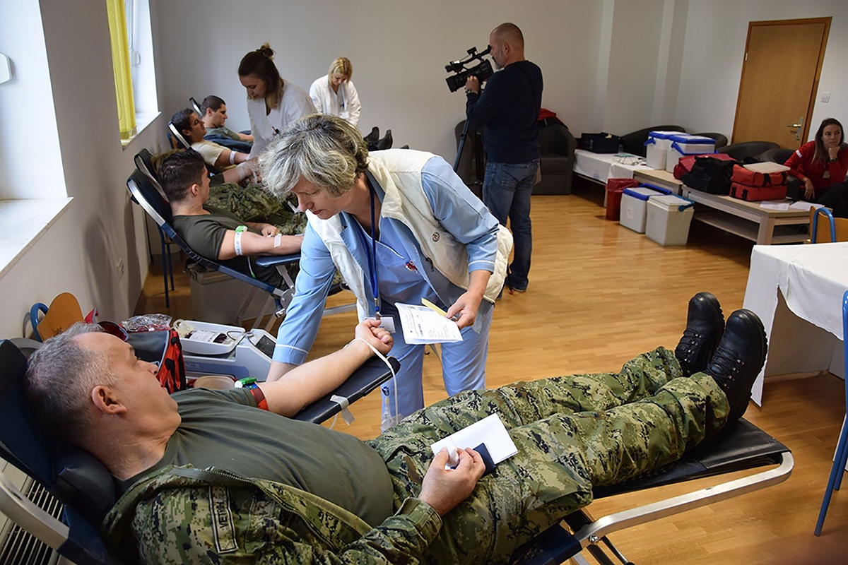 https://www.morh.hr/wp-content/gallery/hrvatska-vojska-iz-zemunika-za-skabrnju-i-vukovar/ddk_zemunik_18112019_01.jpg