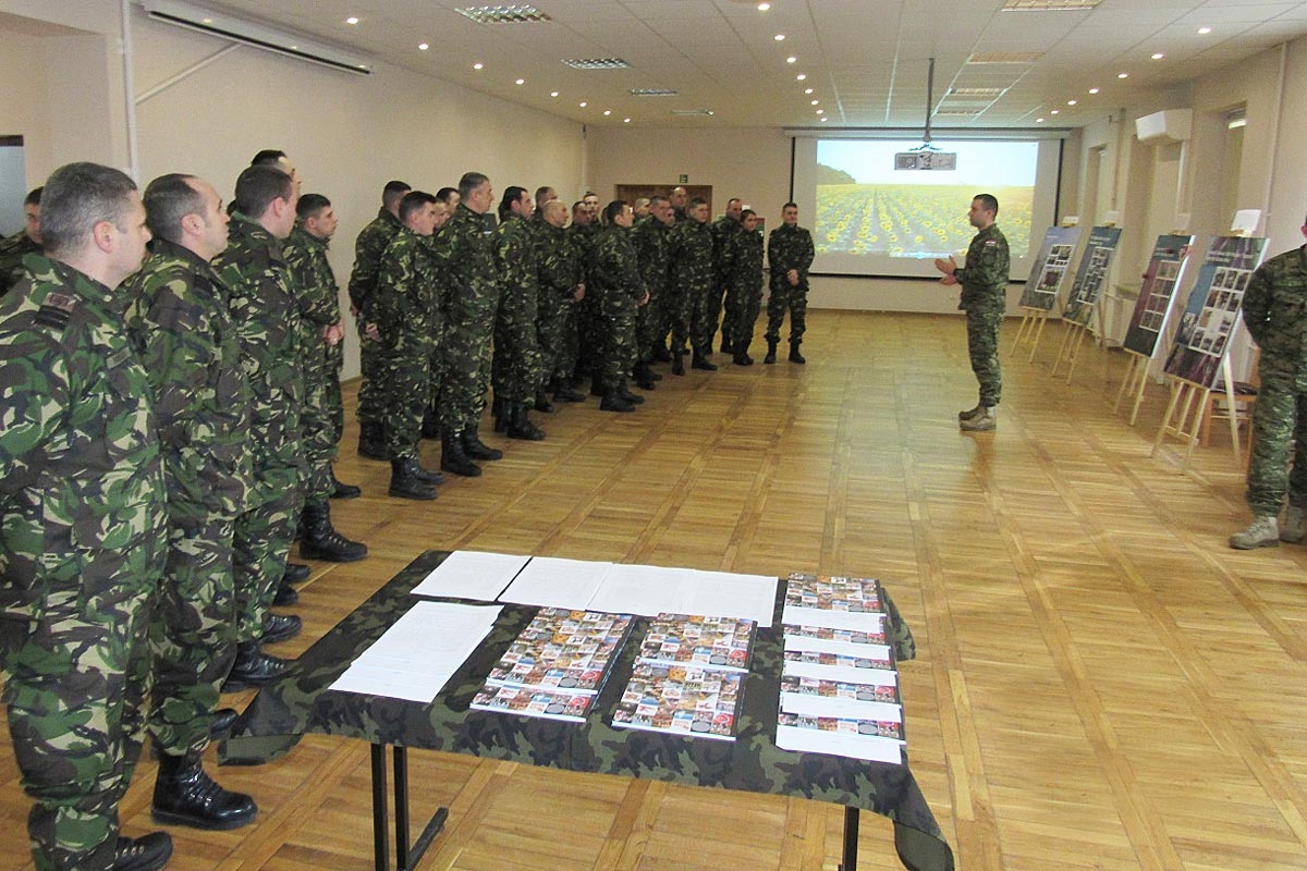 https://www.morh.hr/wp-content/gallery/hrvatski-vojnici-na-tjednu-hrvatske-kulture-u-gizyckom-u-poljskoj/poljska_16022018_07.jpg