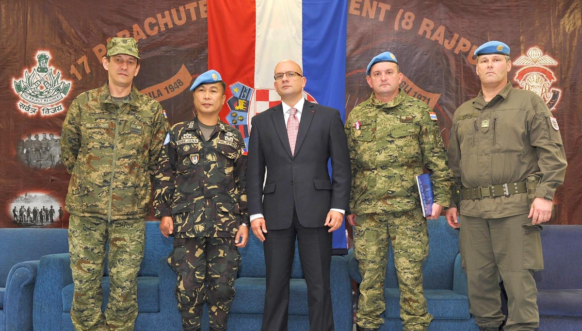 https://www.morh.hr/wp-content/gallery/hrvatski-vojnici-stigli-sa-golana/undof_18032013_04.jpg