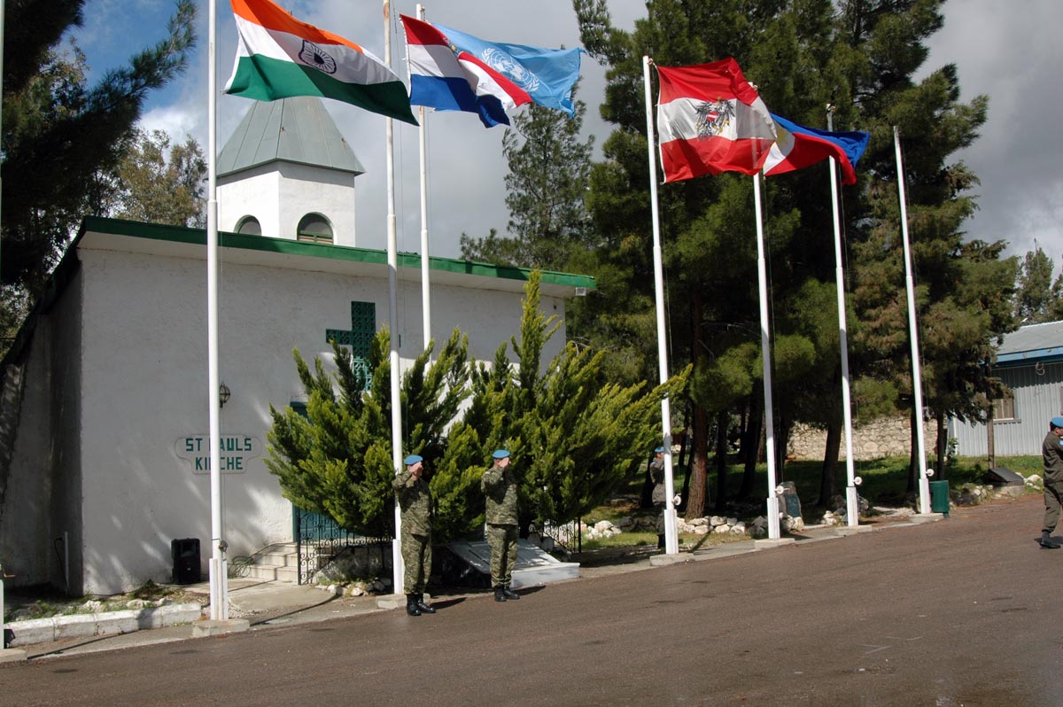 https://www.morh.hr/wp-content/gallery/hrvatski-vojnici-stigli-sa-golana/undof_18032013_05.jpg
