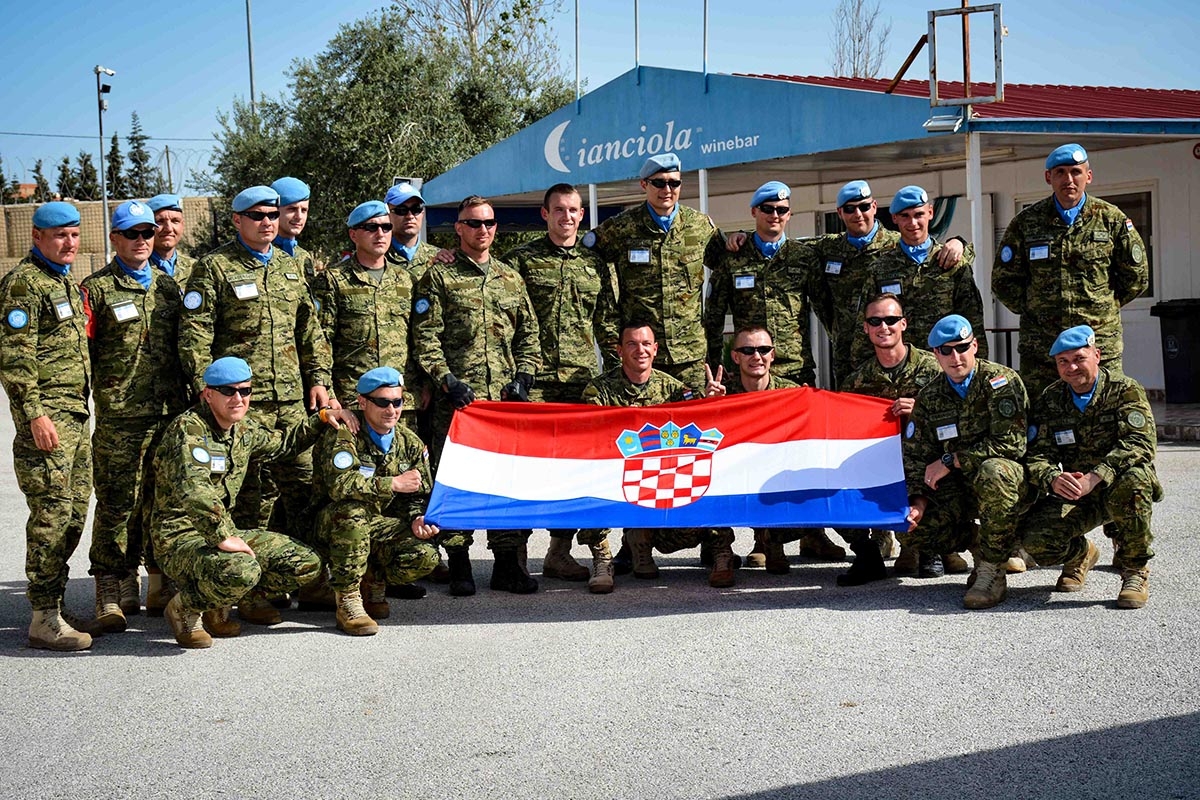 https://www.morh.hr/wp-content/gallery/hrvatski-vojnici-u-libanonu-na-natjecanju-shama-challenge-2019/hrvatska_vojska_libanon_shama_challenge_130419_01.jpg