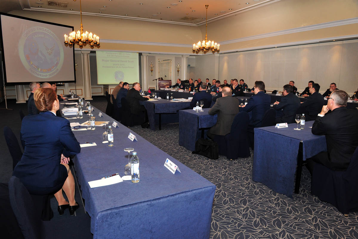 https://www.morh.hr/wp-content/gallery/hrz-konferencija-u-zagrebu/partnership_zg_14022012_05.jpg