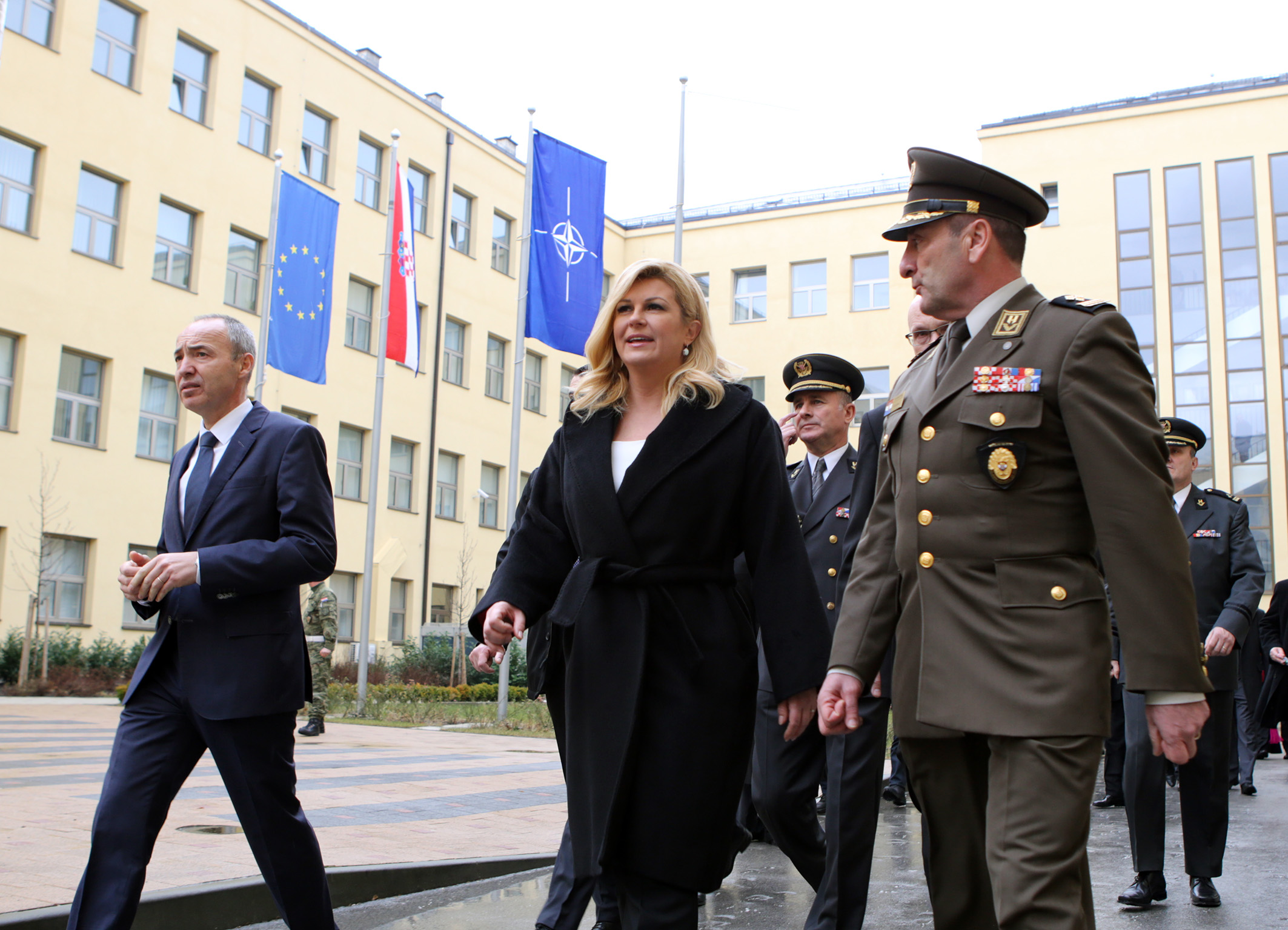https://www.morh.hr/wp-content/gallery/imenovane-dvorane-morh-a-po-velikanima-domovinskog-rata/dvorane_13012017_16.jpg