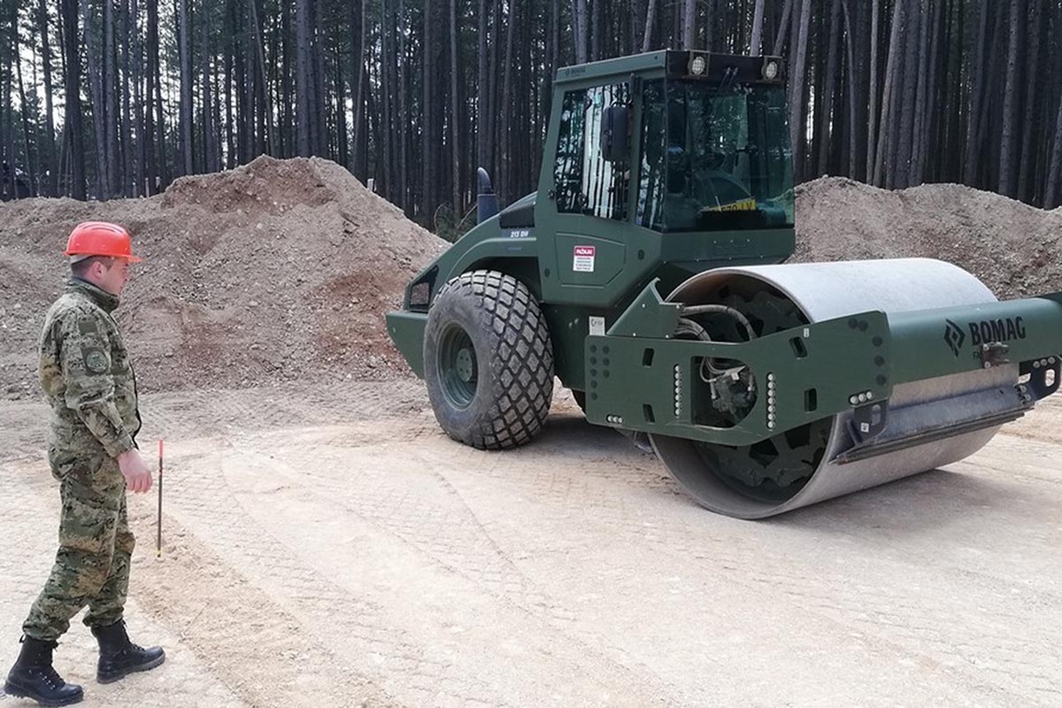 https://www.morh.hr/wp-content/gallery/inzenjerijska-pukovnija-hkov-a-izvodi-radove-u-udbini/inzenjerija_udbina_29032019_01.jpg