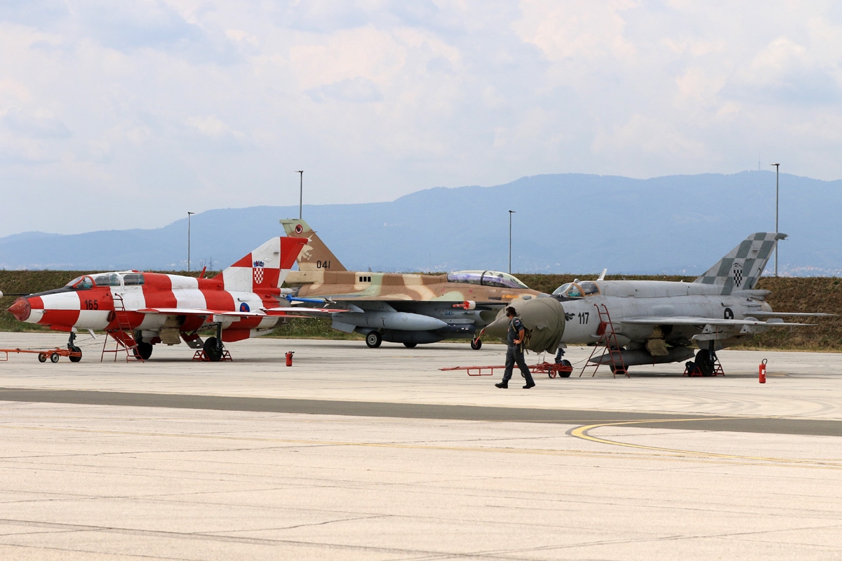 https://www.morh.hr/wp-content/gallery/izraelski-avioni-f-16-prvi-put-u-hrvatskoj/f16_barak_pleso_02082018_02.jpg